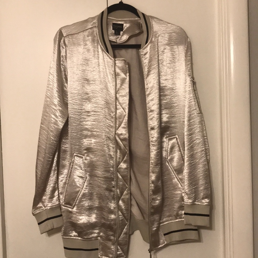 Extra long metallic coat by free press
